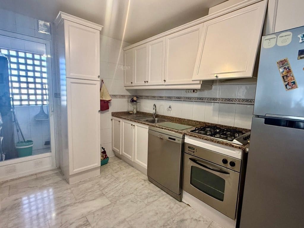 3 soveværelse Lejlighed til salg i Albir med swimmingpool garage - € 395.000 (Ref: 9824616)