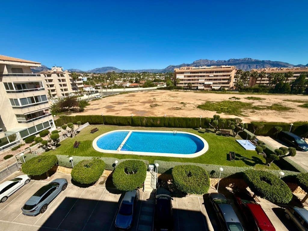 3 soveværelse Lejlighed til salg i Albir med swimmingpool garage - € 395.000 (Ref: 9824616)