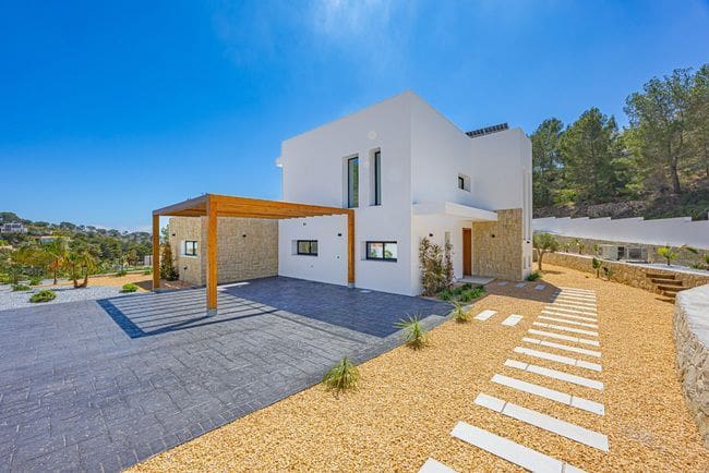 4 sovrum Villa till salu i Calpe / Calp med pool garage - 1 700 000 € (Ref: 9866463)