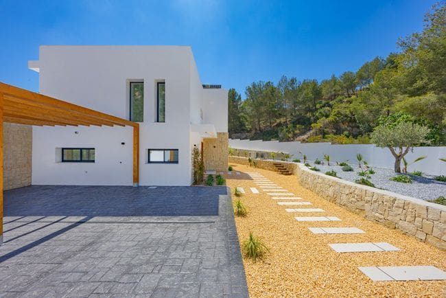 4 sovrum Villa till salu i Calpe / Calp med pool garage - 1 700 000 € (Ref: 9866463)