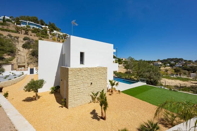 4 sovrum Villa till salu i Calpe / Calp med pool garage - 1 700 000 € (Ref: 9866463)
