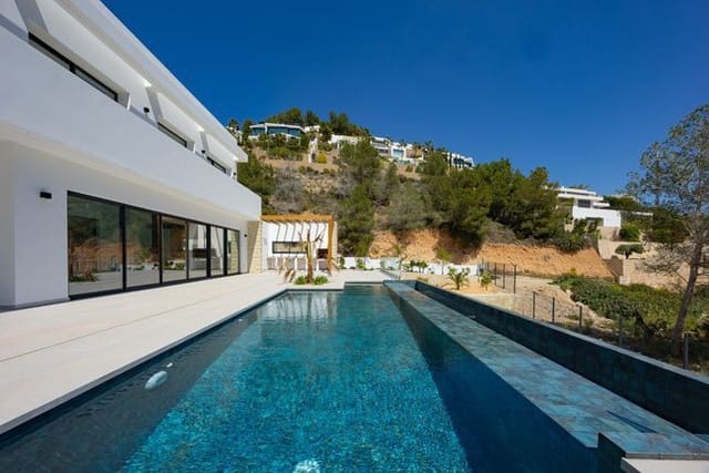 4 sovrum Villa till salu i Calpe / Calp med pool garage - 1 700 000 € (Ref: 9866463)