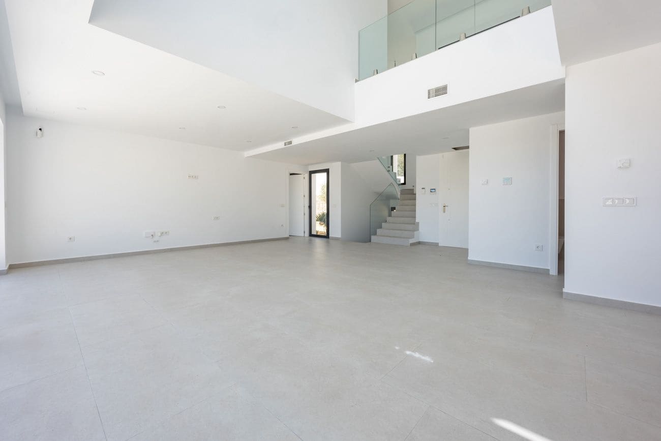 4 sovrum Villa till salu i Calpe / Calp med pool garage - 1 700 000 € (Ref: 9866463)