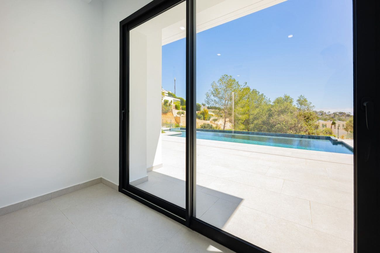 4 sovrum Villa till salu i Calpe / Calp med pool garage - 1 700 000 € (Ref: 9866463)