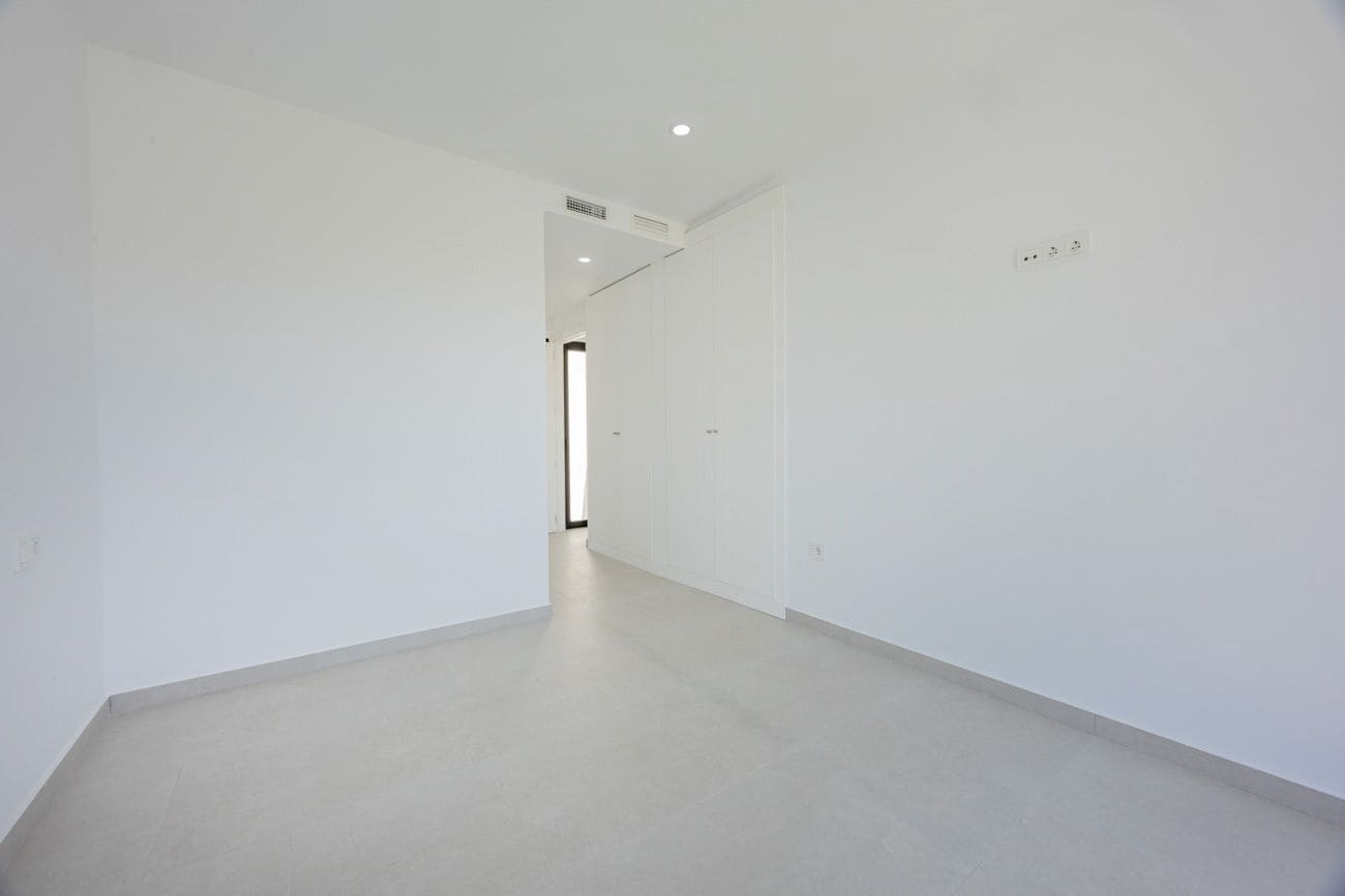 4 sovrum Villa till salu i Calpe / Calp med pool garage - 1 700 000 € (Ref: 9866463)