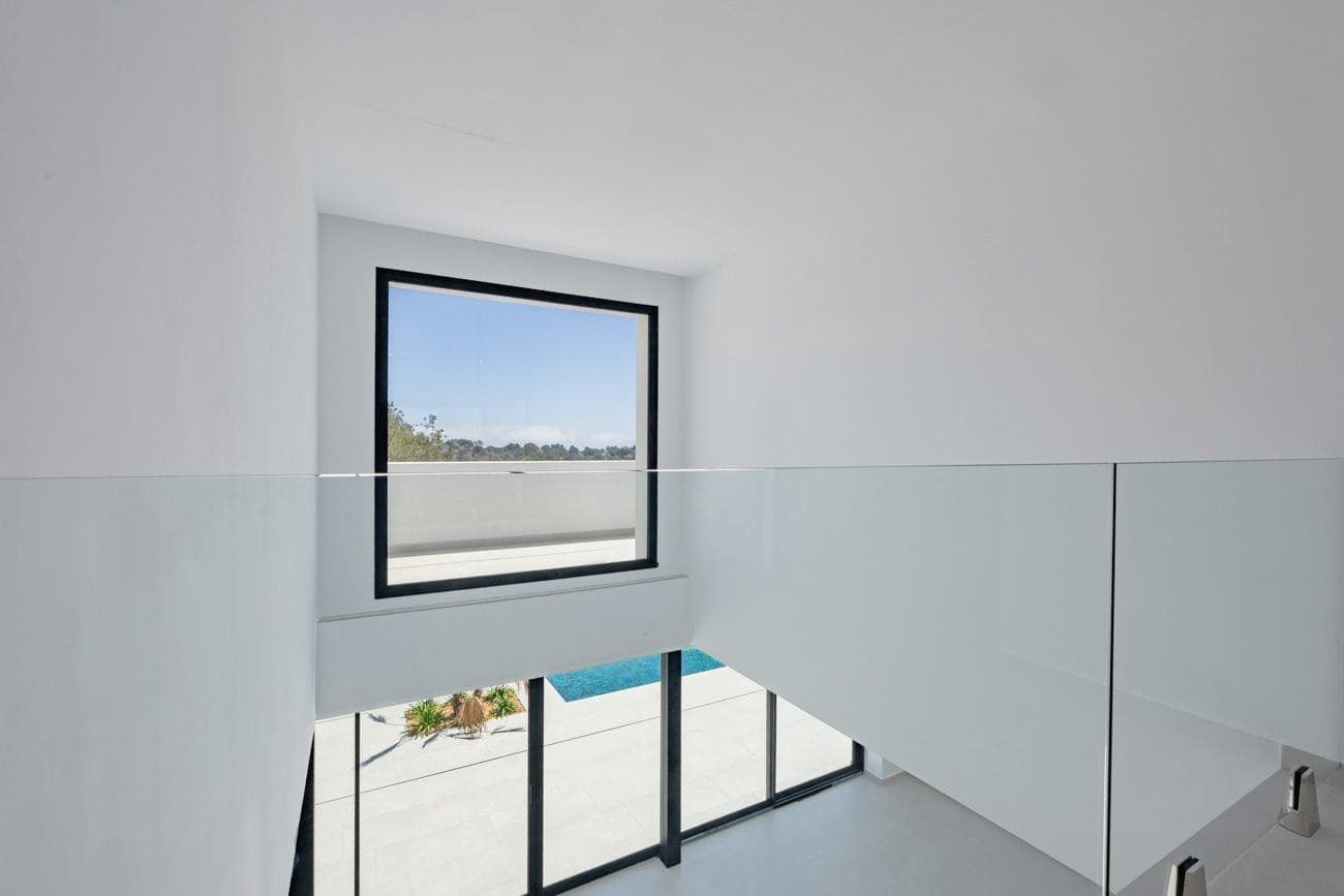 4 sovrum Villa till salu i Calpe / Calp med pool garage - 1 700 000 € (Ref: 9866463)