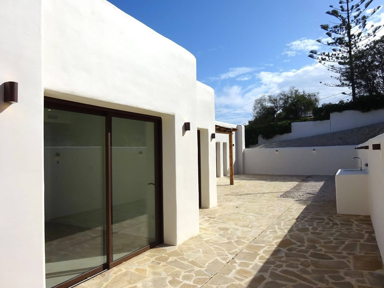 3 bedroom Villa for sale in Javea / Xabia with pool garage - € 865,000 (Ref: 9889727)