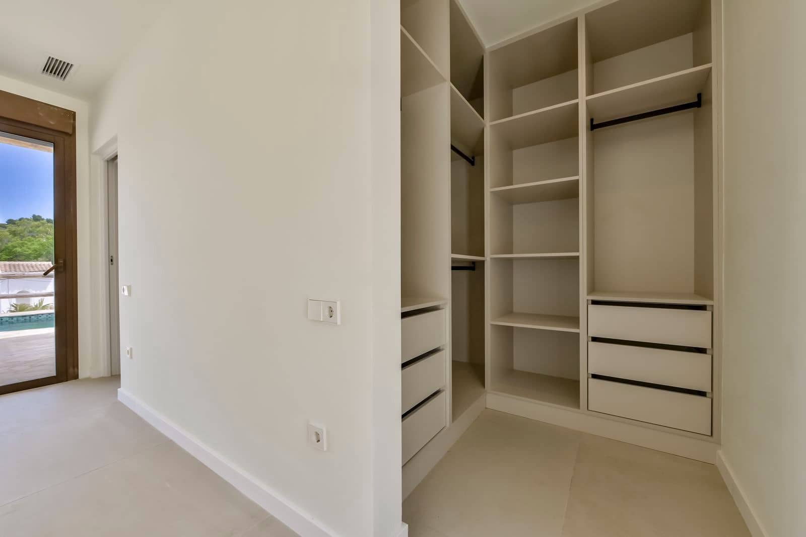 3 chambre Villa/Maison à vendre à Javea / Xabia avec piscine garage - 865 000 € (Ref: 9889727)