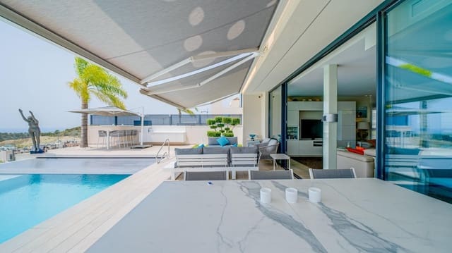 5 Zimmer Villa zu verkaufen in Finestrat mit Pool - 895.000 € (Ref: 9910015)