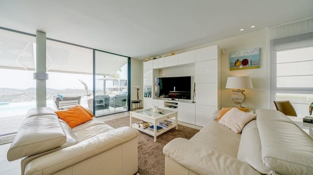 5 Zimmer Villa zu verkaufen in Finestrat mit Pool - 895.000 € (Ref: 9910015)
