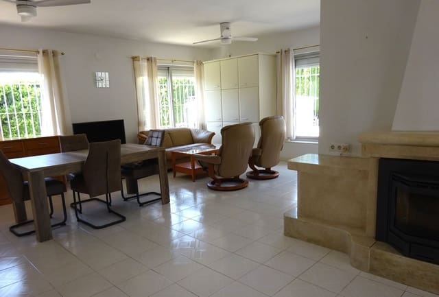 2 soverom Villa til salgs i Alfaz del Pi / L'Alfàs del Pi med svømmebasseng garasje - € 395 000 (Ref: 9945084)