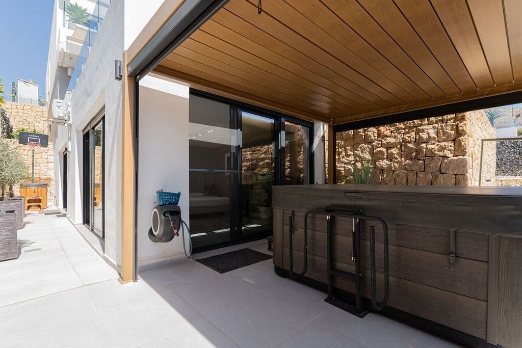 4 slaapkamer Villa te koop in Finestrat met zwembad garage - € 1.749.000 (Ref: 9990198)