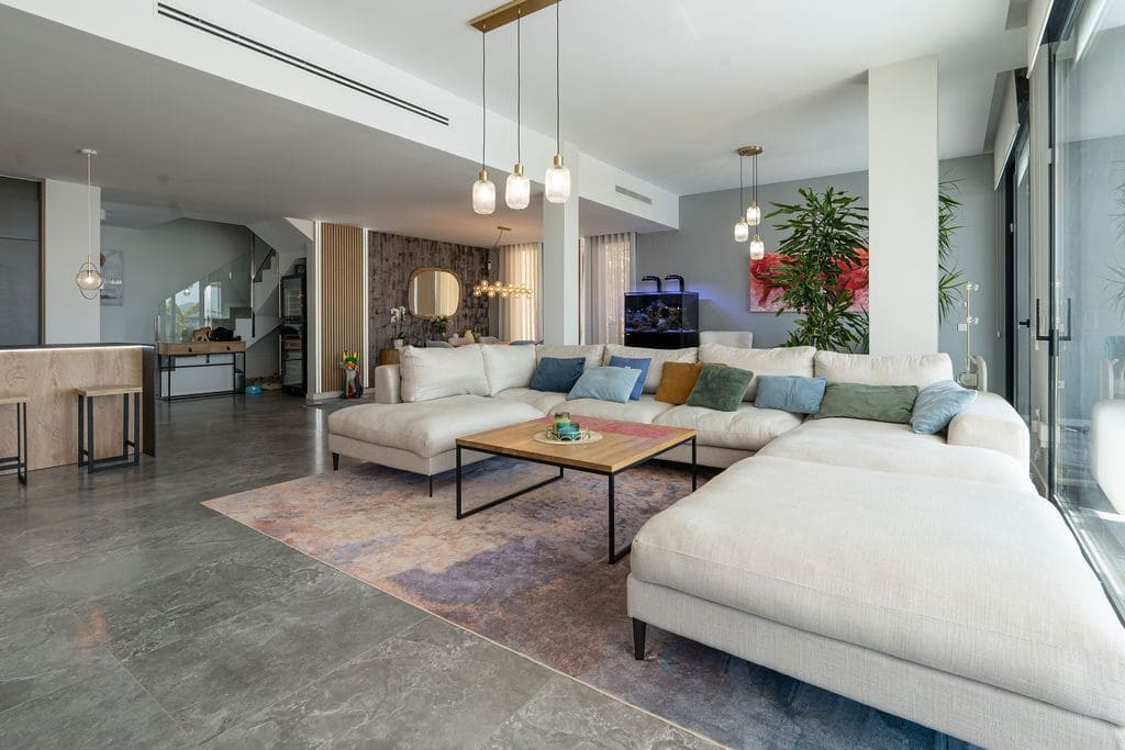4 slaapkamer Villa te koop in Finestrat met zwembad garage - € 1.749.000 (Ref: 9990198)