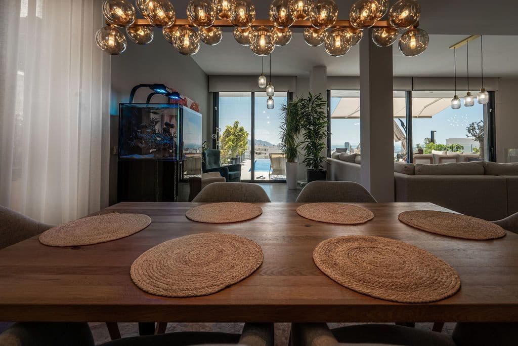 4 slaapkamer Villa te koop in Finestrat met zwembad garage - € 1.749.000 (Ref: 9990198)