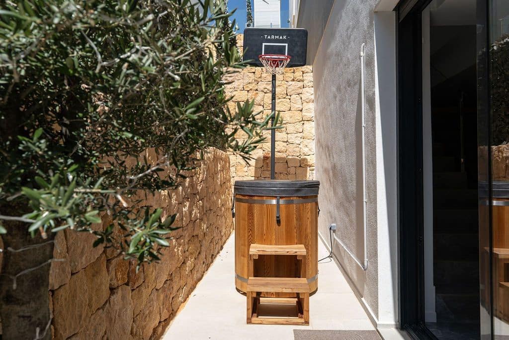 4 slaapkamer Villa te koop in Finestrat met zwembad garage - € 1.749.000 (Ref: 9990198)
