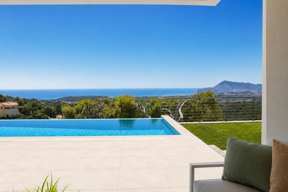Chalet de 4 habitaciones en Altea en venta con piscina garaje - 1.445.000 € (Ref: 9996608)