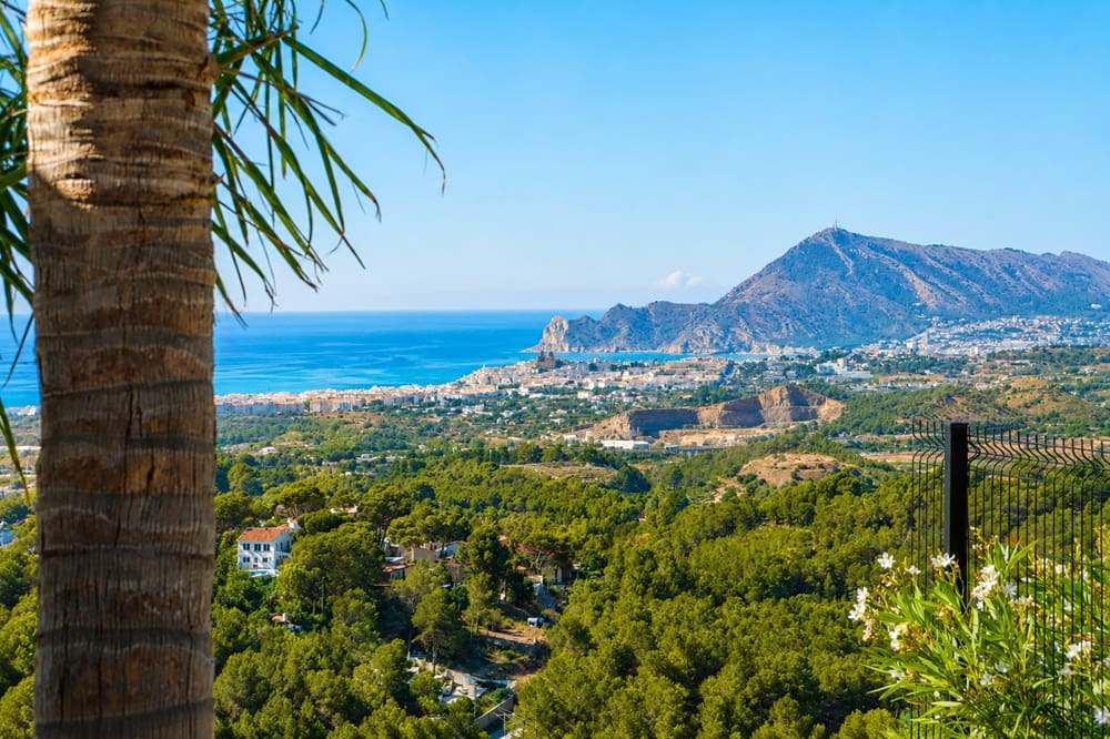Chalet de 4 habitaciones en Altea en venta con piscina garaje - 1.445.000 € (Ref: 9996608)