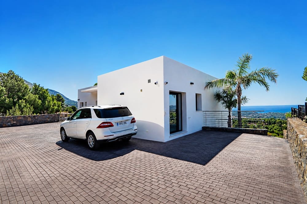 Chalet de 4 habitaciones en Altea en venta con piscina garaje - 1.445.000 € (Ref: 9996608)
