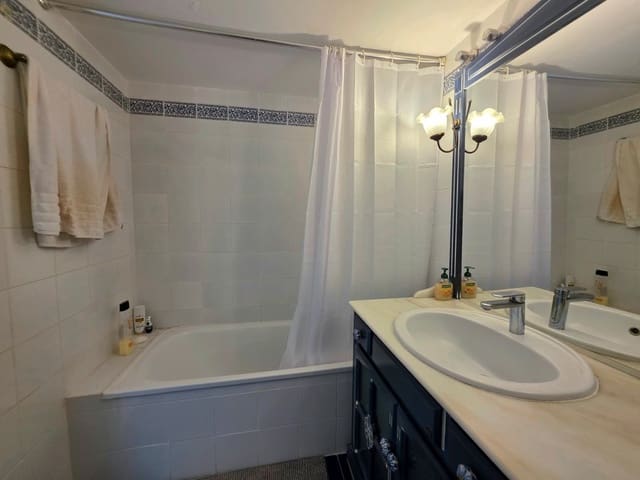 2 Zimmer Penthouse zu verkaufen in Aloha Golf, Marbella mit Pool Garage - 345.000 € (Ref: 10042240)