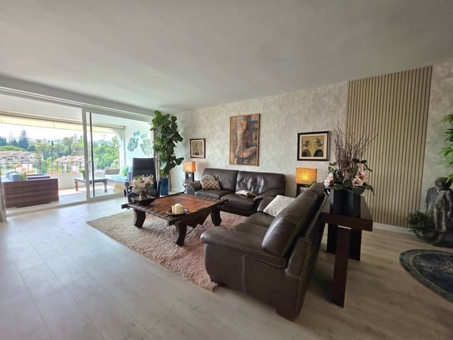 2 Zimmer Apartment zu verkaufen in La Quinta, Benahavís mit Pool Garage - 595.000 € (Ref: 10043292)
