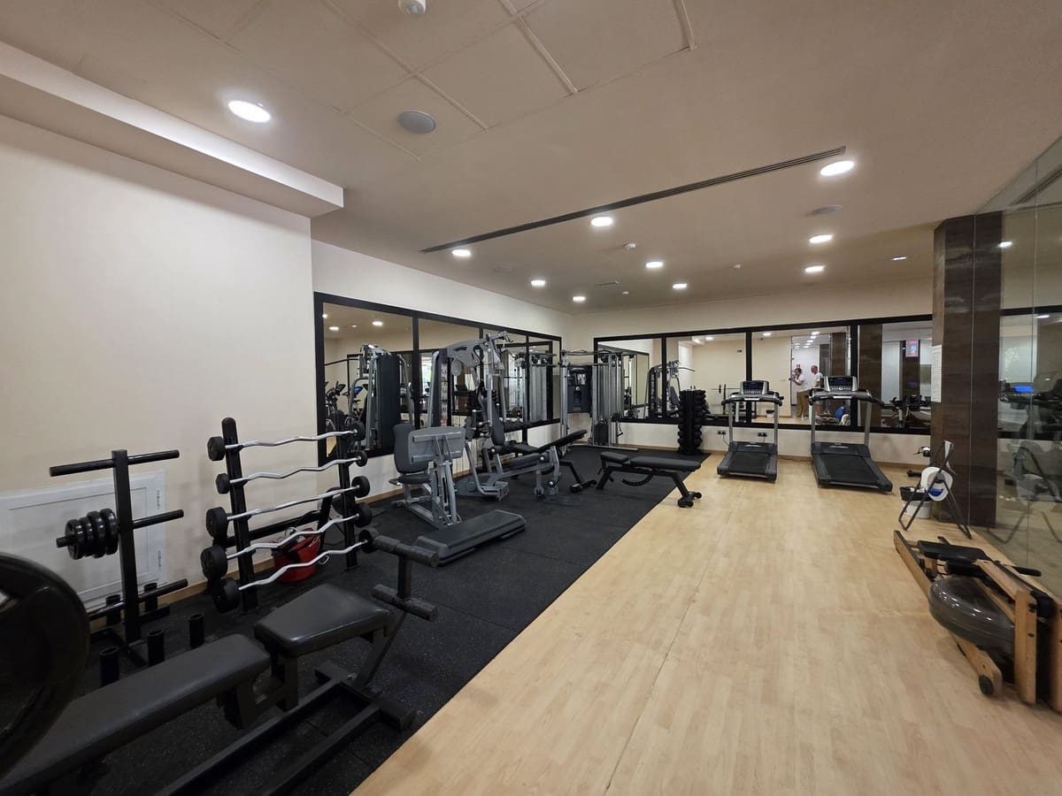 3 Zimmer Apartment zu vermieten in Benahavis mit Pool Garage - 3.300 € (Ref: 10048468)