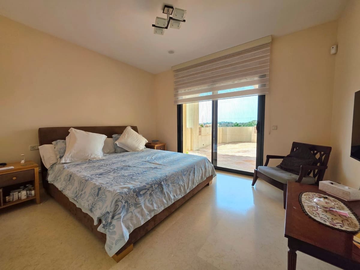 3 Zimmer Apartment zu vermieten in Benahavis mit Pool Garage - 3.300 € (Ref: 10048468)