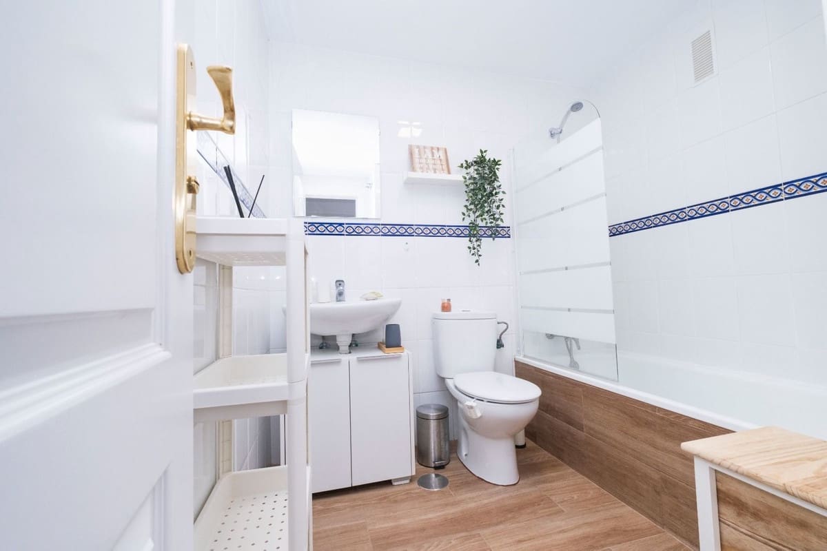 3 slaapkamer Appartement te koop in Bahia de Casares met zwembad garage - € 324.000 (Ref: 10057412)