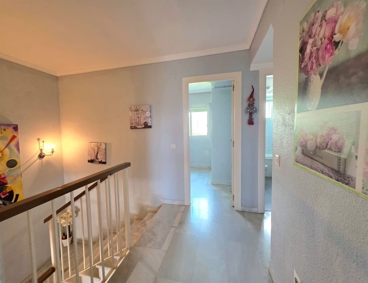 3 slaapkamer Huis te koop in Aloha Golf met zwembad garage - € 620.000 (Ref: 10090946)