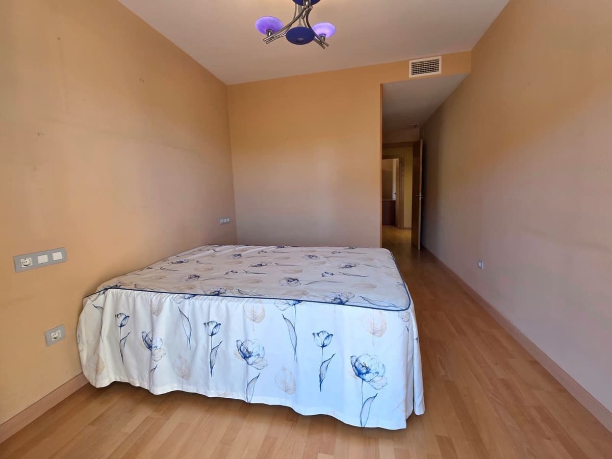 3 soverom Leilighet til salgs i New Golden Mile med svømmebasseng garasje - € 399 000 (Ref: 10111052)
