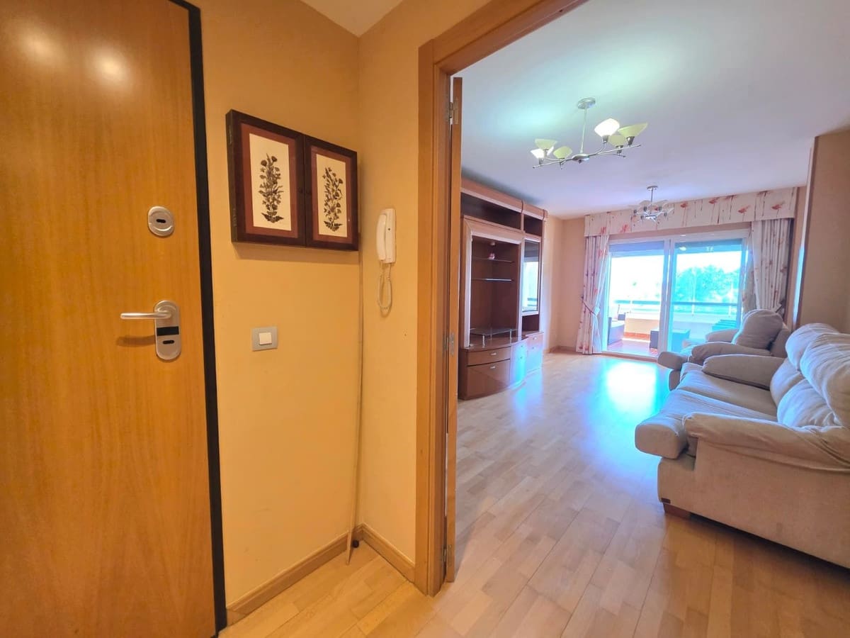 3 soverom Leilighet til salgs i New Golden Mile med svømmebasseng garasje - € 399 000 (Ref: 10111052)