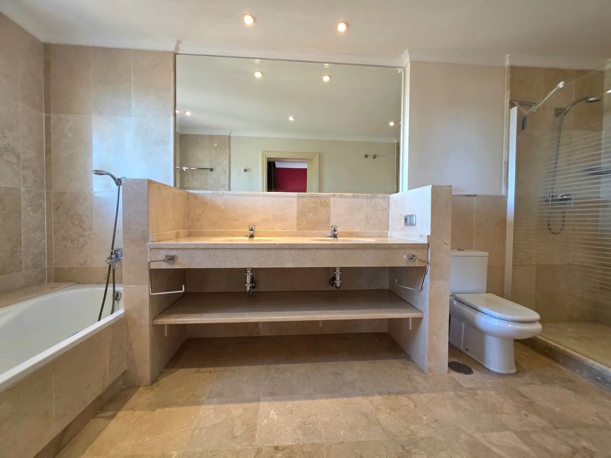 2 bedroom Apartment for sale in Atalaya-Isdabe with pool garage - € 715,000 (Ref: 10135318)