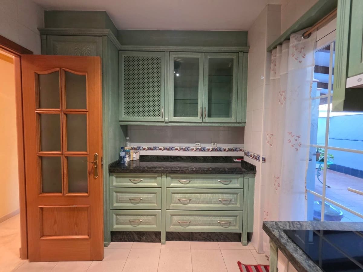 2 makuuhuone Huoneisto myytävänä paikassa Marbella mukana 
autotalli - 850 000 € (Ref: 10160549)