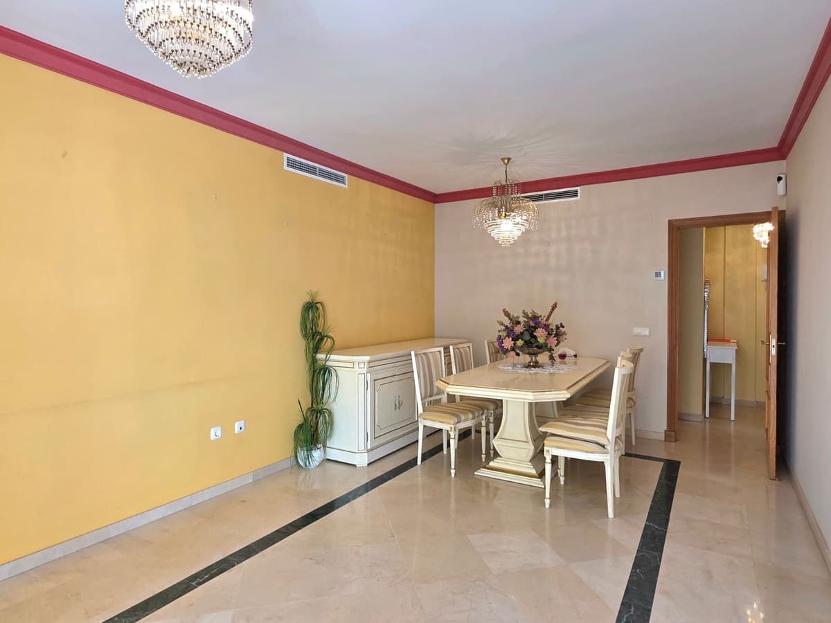 2 makuuhuone Huoneisto myytävänä paikassa Marbella mukana 
autotalli - 850 000 € (Ref: 10160549)