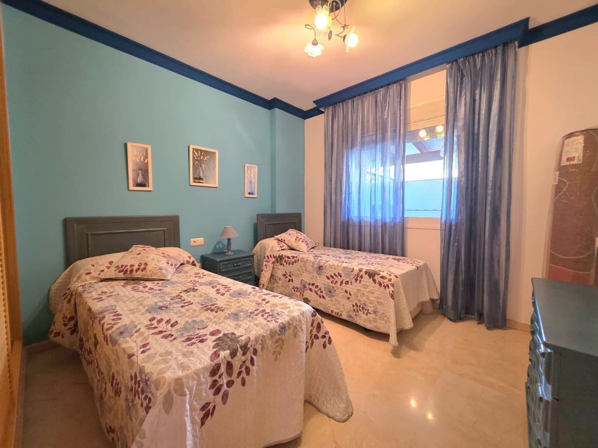 2 makuuhuone Huoneisto myytävänä paikassa Marbella mukana 
autotalli - 850 000 € (Ref: 10160549)