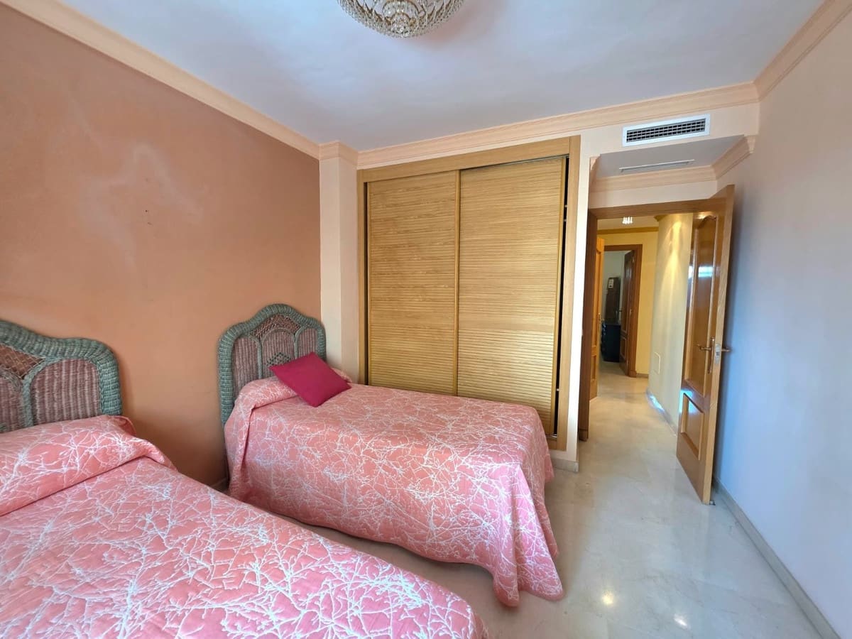 2 makuuhuone Huoneisto myytävänä paikassa Marbella mukana 
autotalli - 850 000 € (Ref: 10160549)