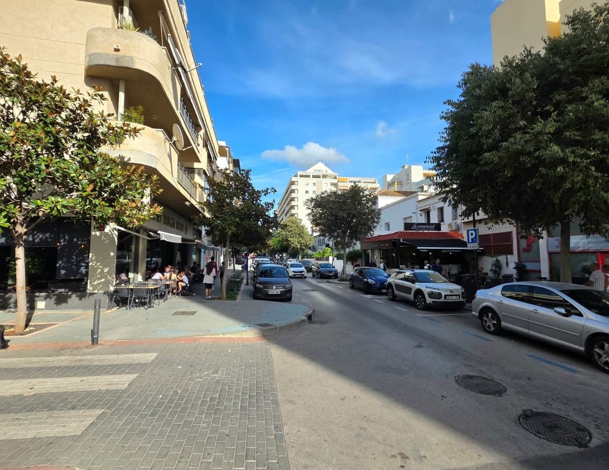 2 makuuhuone Huoneisto myytävänä paikassa Marbella mukana 
autotalli - 850 000 € (Ref: 10160549)