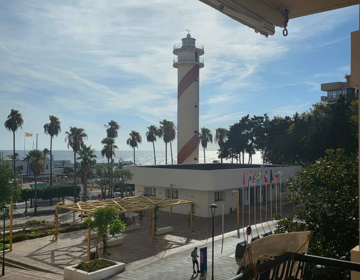 2 makuuhuone Huoneisto myytävänä paikassa Marbella mukana 
autotalli - 850 000 € (Ref: 10160549)