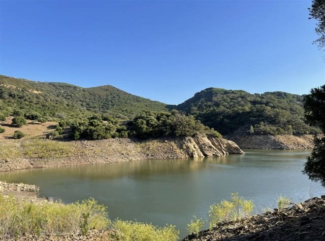 2 makuuhuone Maalaistalo myytävänä paikassa Castellar de la Frontera mukana 
autotalli - 1 800 000 € (Ref: 6694856)