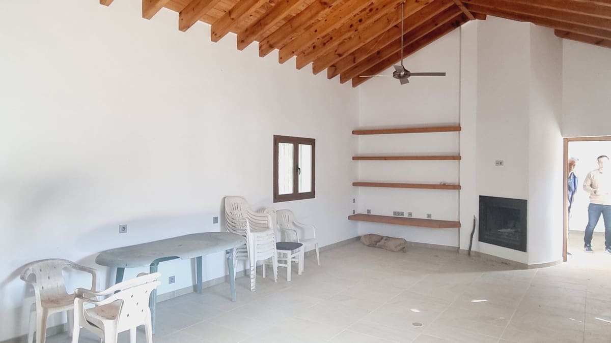 2 bedroom Finca/Country House for sale in Castellar de la Frontera with garage - € 1,800,000 (Ref: 6694856)