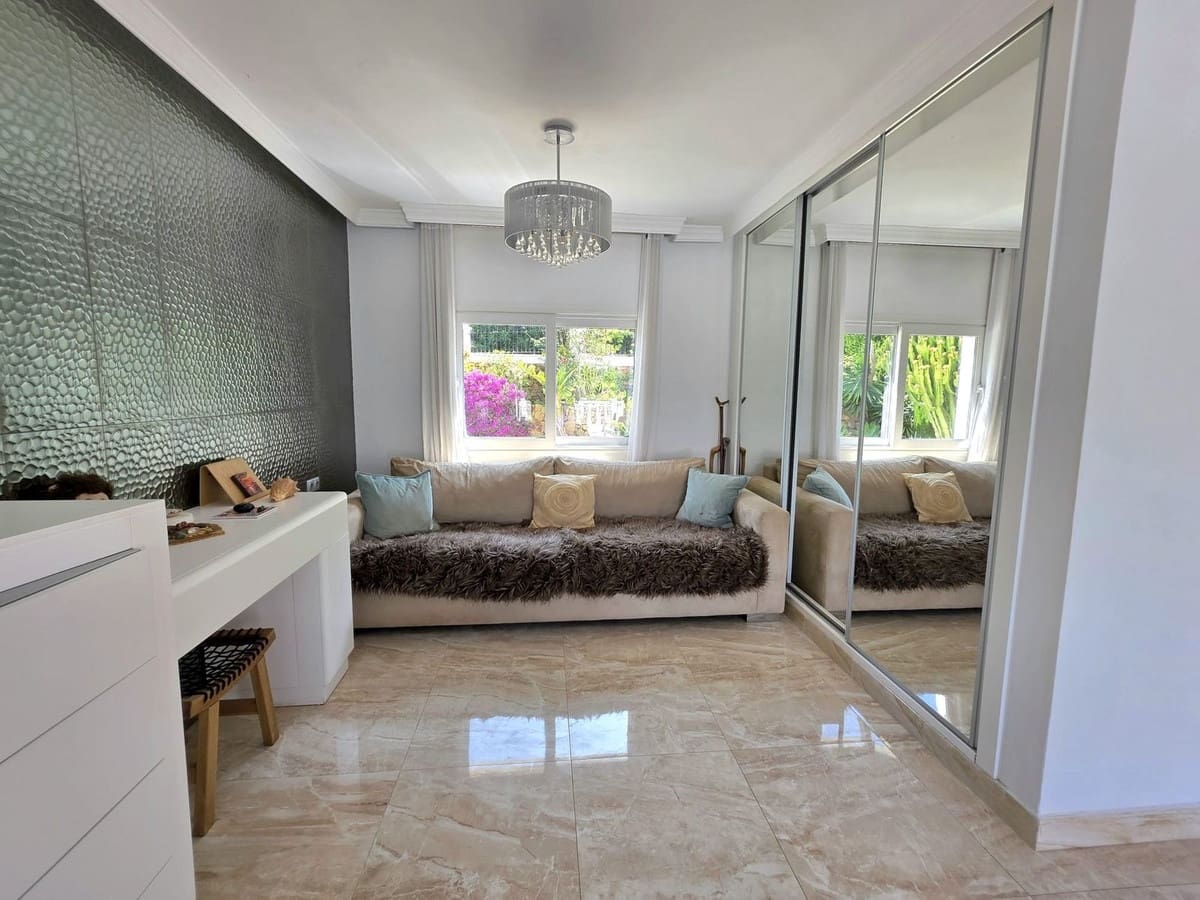 5 camera da letto Villa in vendita in Elviria con piscina garage - 1.795.000 € (Rif: 7539590)