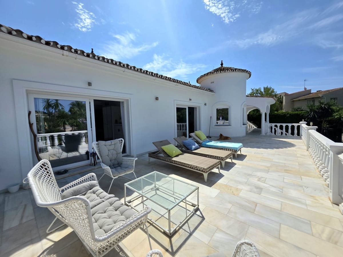 5 camera da letto Villa in vendita in Elviria con piscina garage - 1.795.000 € (Rif: 7539590)