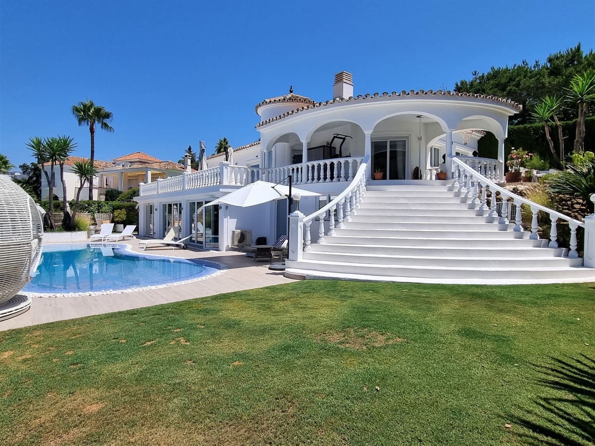5 camera da letto Villa in vendita in Elviria con piscina garage - 1.795.000 € (Rif: 7539590)