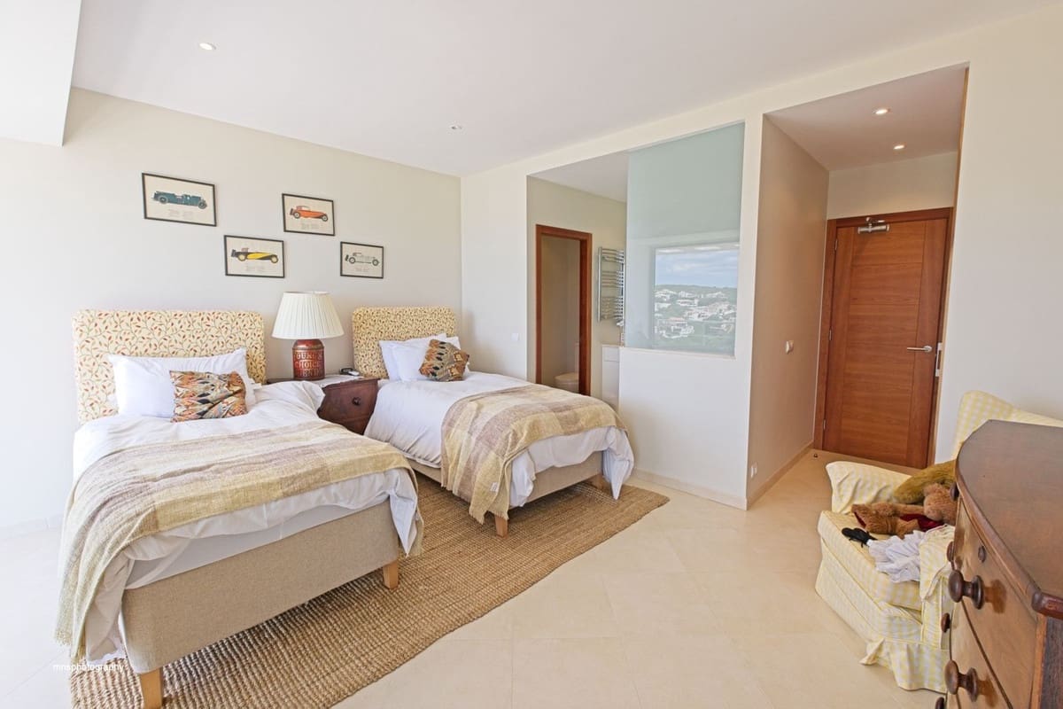 4 soveværelse Villa til salg i Mahon / Mao med swimmingpool garage - € 3.700.000 (Ref: 8404125)