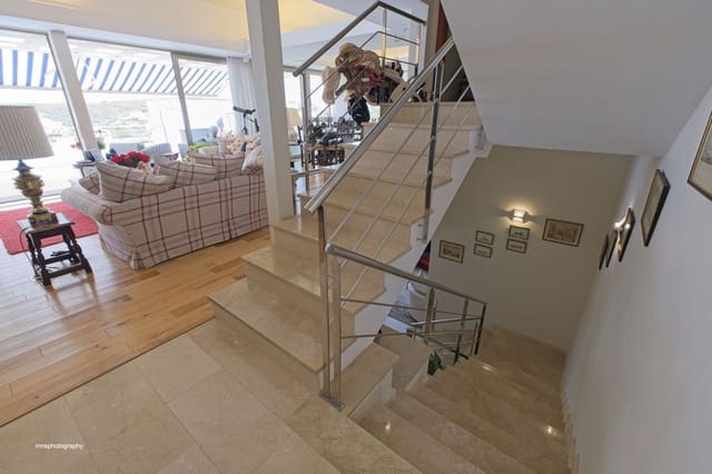 4 soverom Villa til salgs i Mahón / Maó med svømmebasseng garasje - € 3 700 000 (Ref: 8404125)