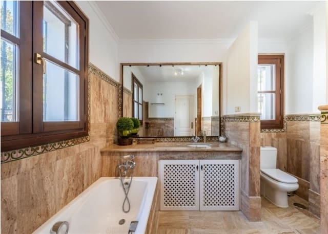 5 soverom Villa til leie i Golden Mile, Marbella med svømmebasseng garasje - € 17 000 (Ref: 8464048)