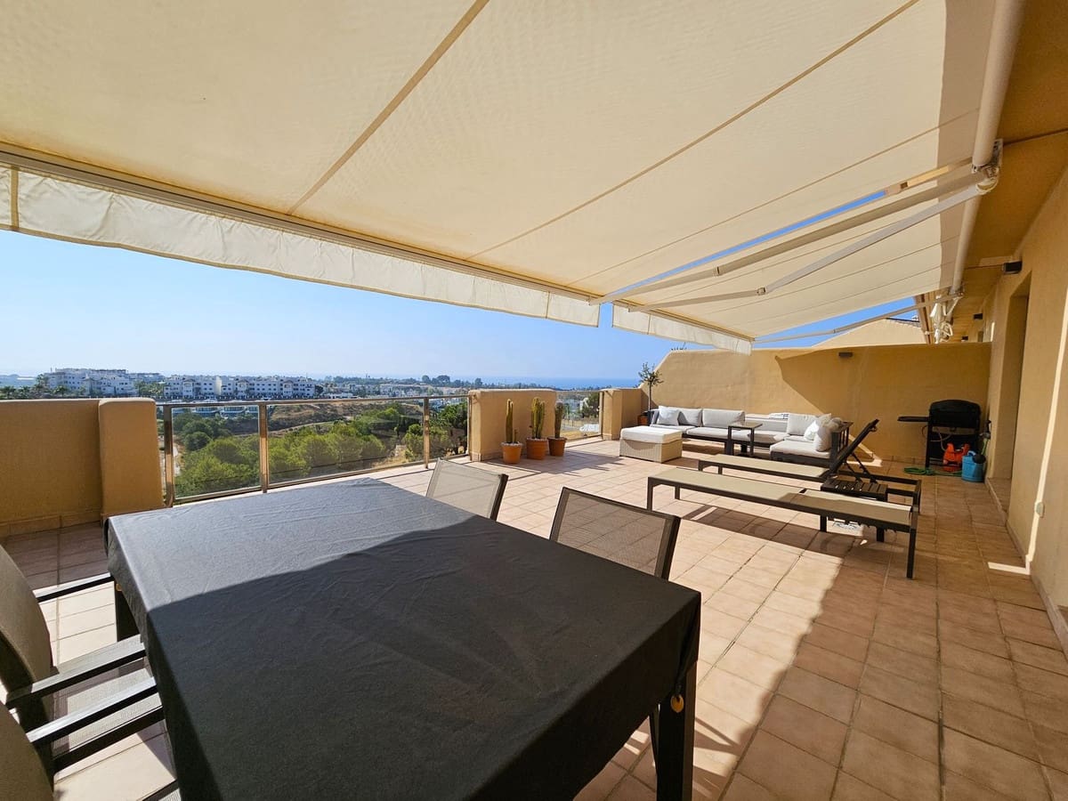 2 soveværelse Penthouse til salg i Estepona med swimmingpool garage - € 539.000 (Ref: 8488429)