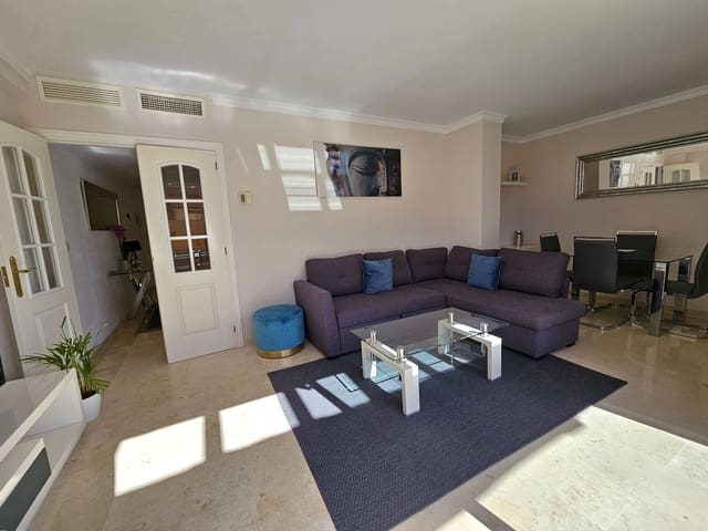 2 sypialnia Apartament na sprzedaż w Elviria, Marbella z basenem garażem - 359 000 € (Ref: 8552382)