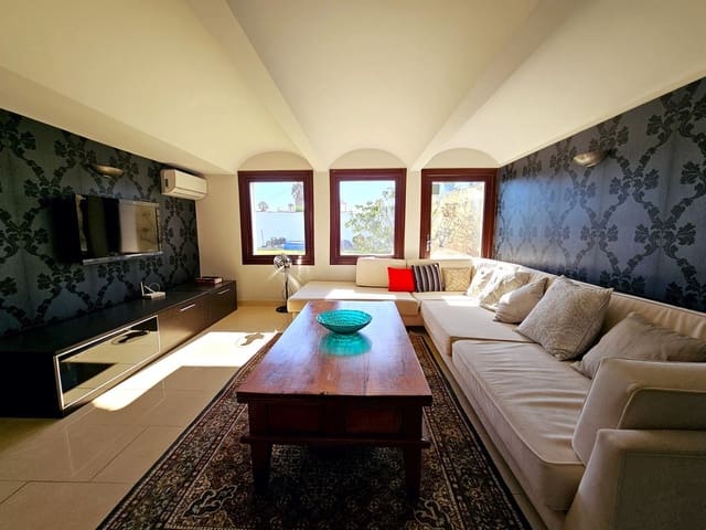 6 camera da letto Villa in vendita in Estepona con piscina garage - 1.200.000 € (Rif: 8633831)