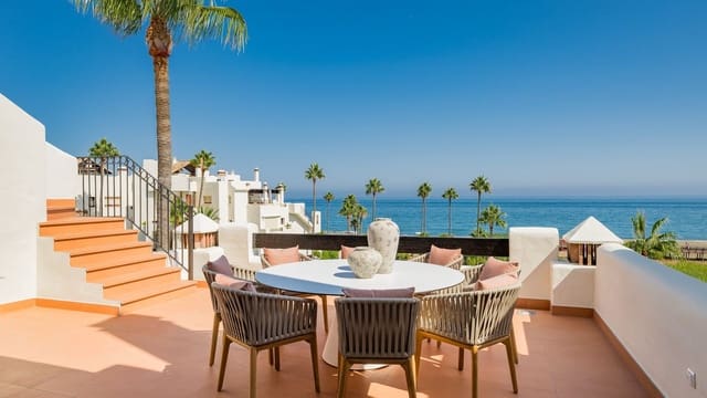 3 bedroom Penthouse for sale in New Golden Mile, Estepona with pool garage - € 2,995,000 (Ref: 8723123)