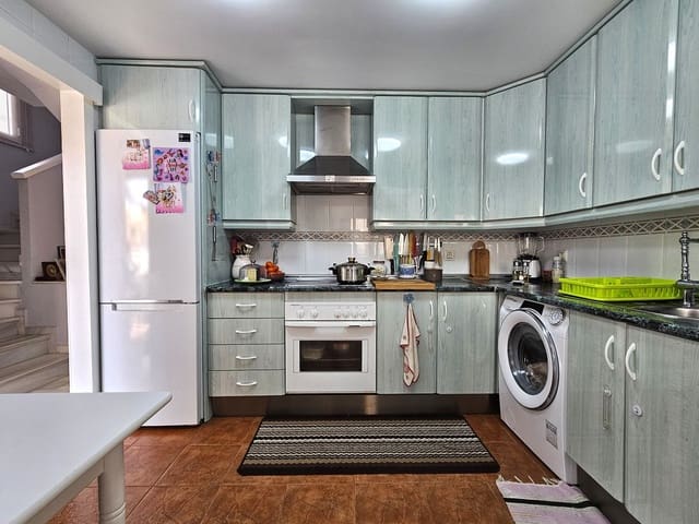 3 soveværelse Semi-Rækkehus til salg i Bahia de Casares, Casares med swimmingpool - € 580.000 (Ref: 8759134)